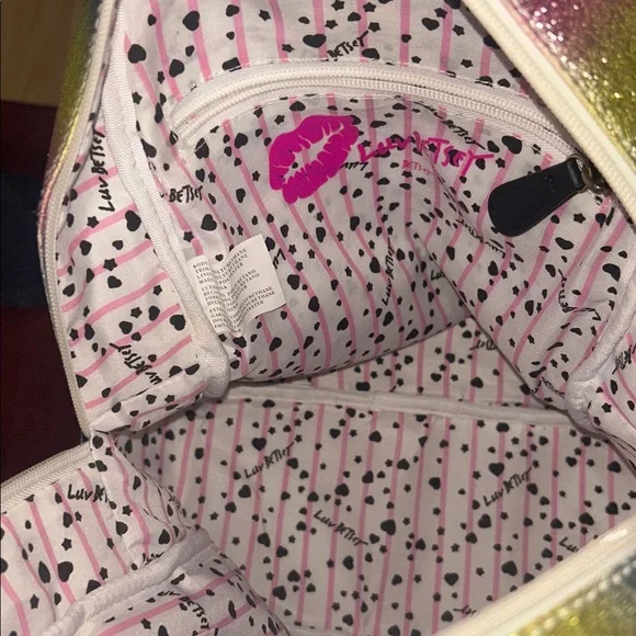Betsey Johnson Gold and Pink Lip Print Backpack - Picture 3 of 9